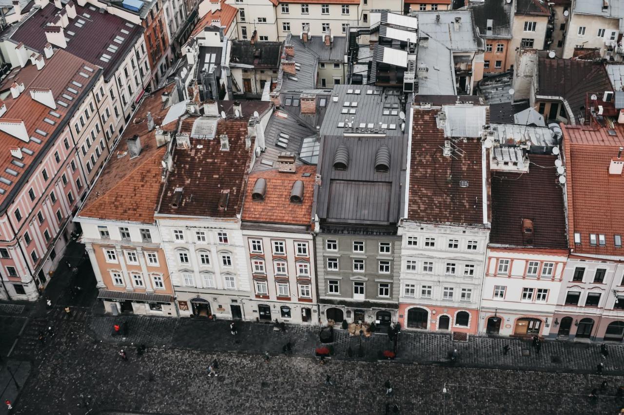 Peaceful Studio On Rynok Square Λβιβ Εξωτερικό φωτογραφία